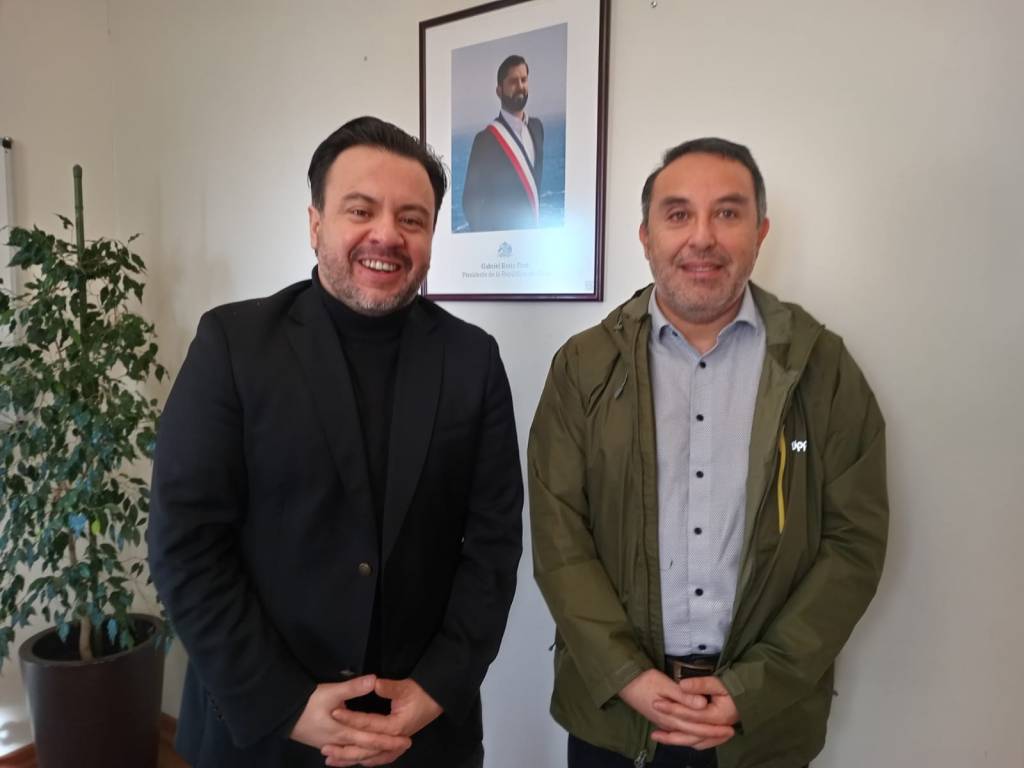 ALCALDE DE QUEILEN LOGRA COMPROMISO DE PRIMERA REUNIÓN CON MIRAS AL PLAN BICENTENARIO EN&nbsp;AGRICULTURA